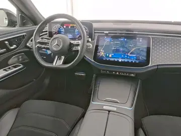 MERCEDES-BENZ E 200 4M AMG Adv.Plus Pano Burmester NIGHT 20