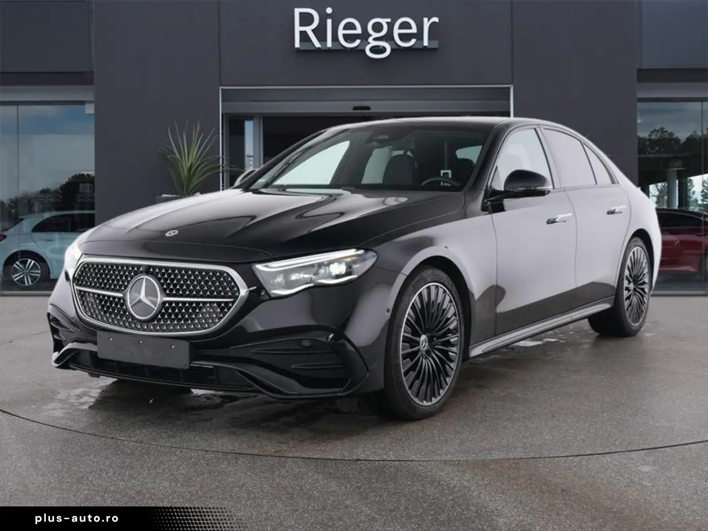 MERCEDES-BENZ E 200 4M AMG Adv.Plus Pano Burmester NIGHT 20