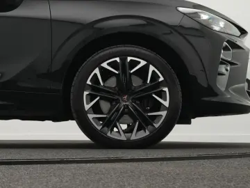 CUPRA Terramar VZ 2.0TSI 4Drive DSG  PANO AHK KAM 20