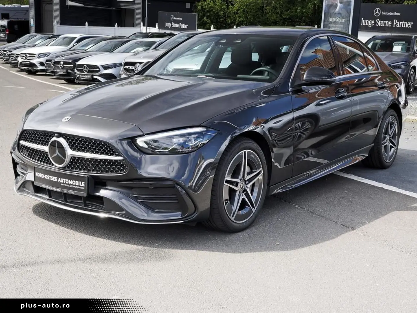 MERCEDES-BENZ C 300 d AMG AHK SHZ MBUX KEYLESS-GO