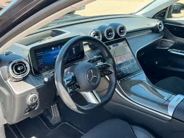 MERCEDES-BENZ C 300 4M AMG Line Navi SHD Distronic S…
