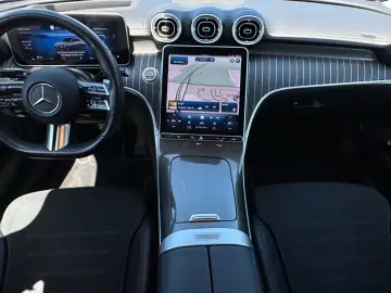 MERCEDES-BENZ C 300 4M AMG Line Navi SHD Distronic S…