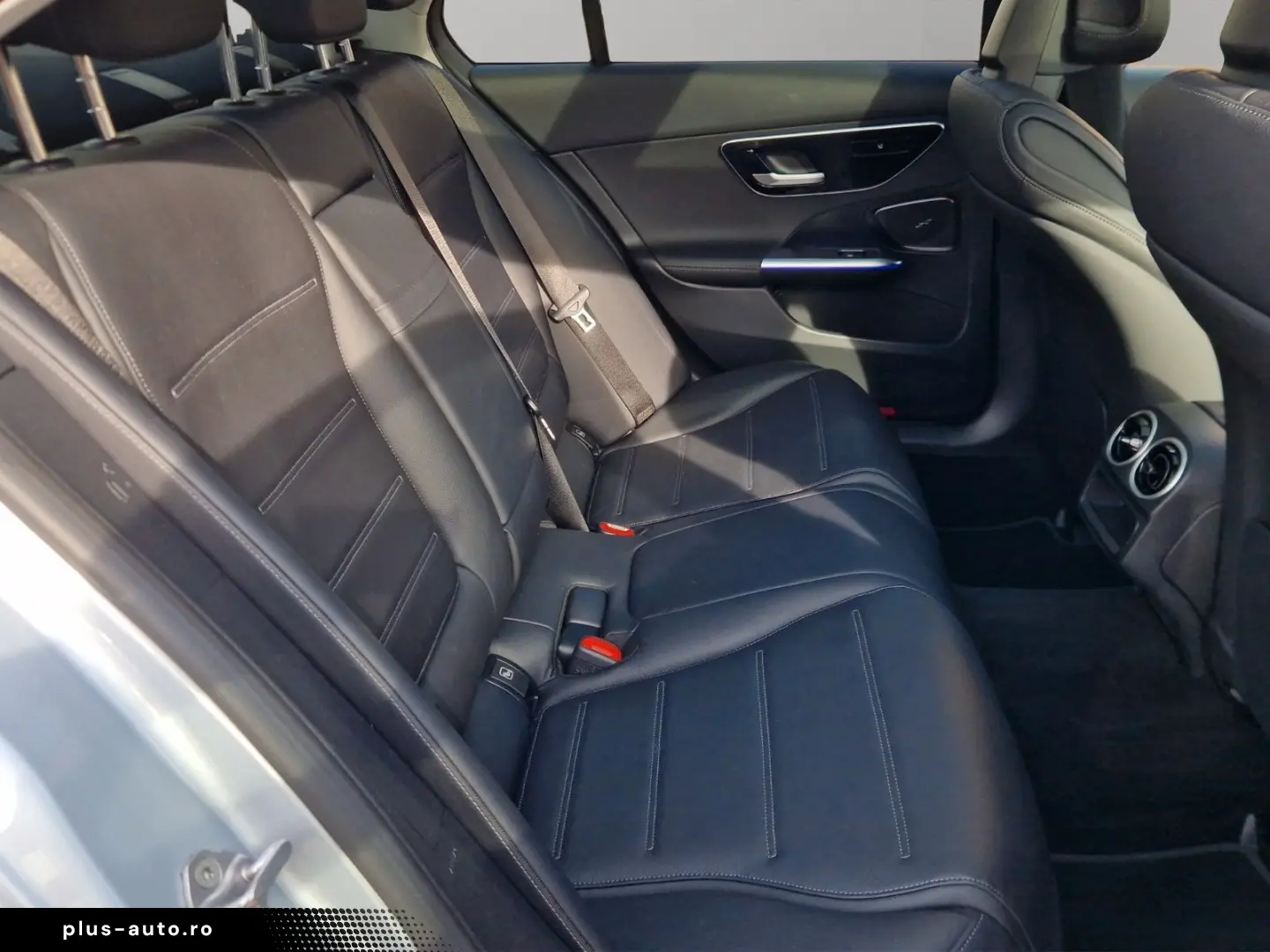 MERCEDES-BENZ C 200 Lim. 4Matic  360  PANO ACC NAVI &hellip;