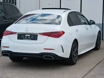 MERCEDES-BENZ C200 AMG 4M_Schiebedach_360_KeylessEnt…