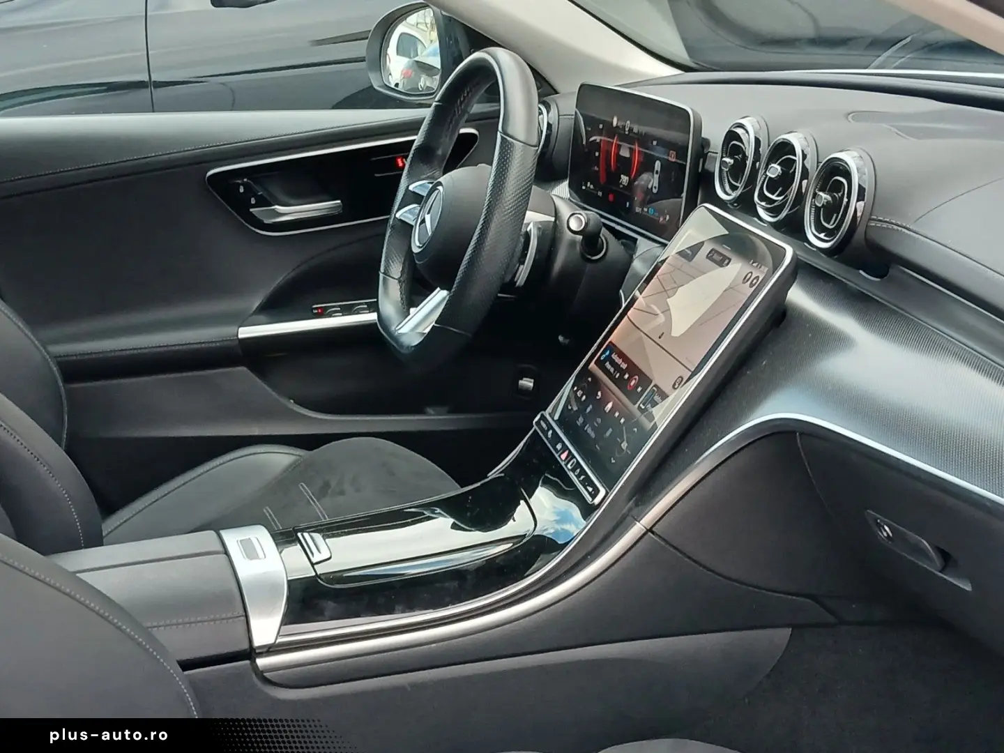 MERCEDES-BENZ C200 AMG 4M_Schiebedach_360_KeylessEnt&hellip;