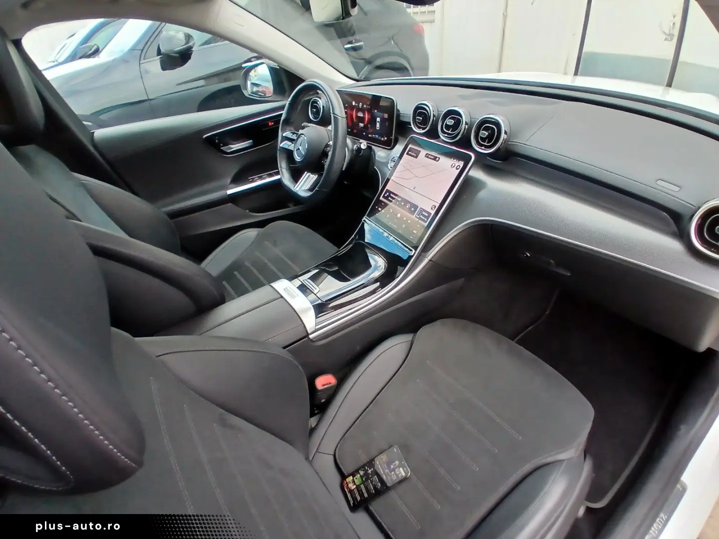 MERCEDES-BENZ C200 AMG 4M_Schiebedach_360_KeylessEnt&hellip;