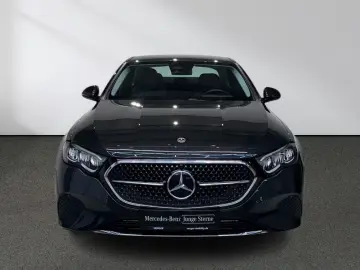 Mercedes-Benz E 300 e Avantgarde Advanced