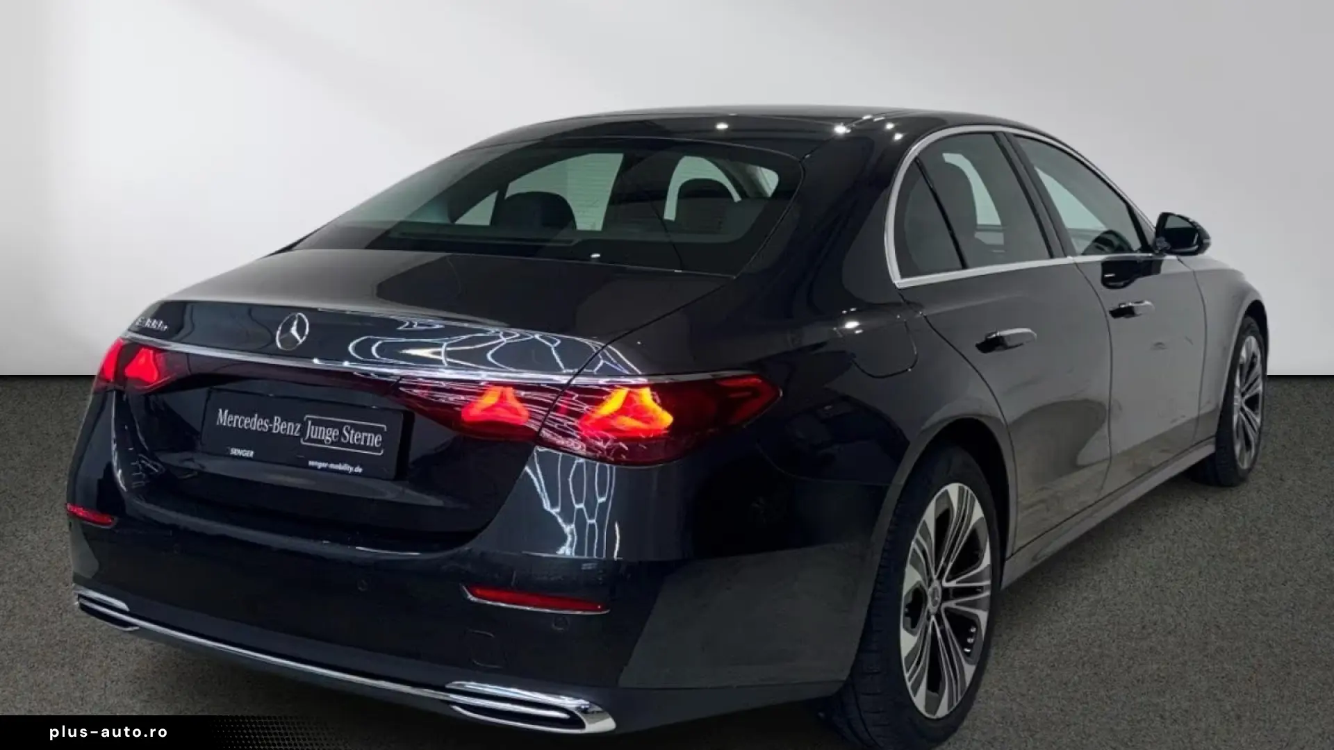 Mercedes-Benz E 300 e Avantgarde Advanced