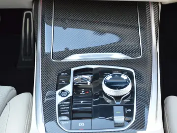 BMW X7 M60i EX.DRIVE PRO.SKY.MASSAGE