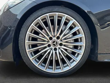 MERCEDES-BENZ C 300 4Matic AMG Sitzklima HuD Pano Dig.Light