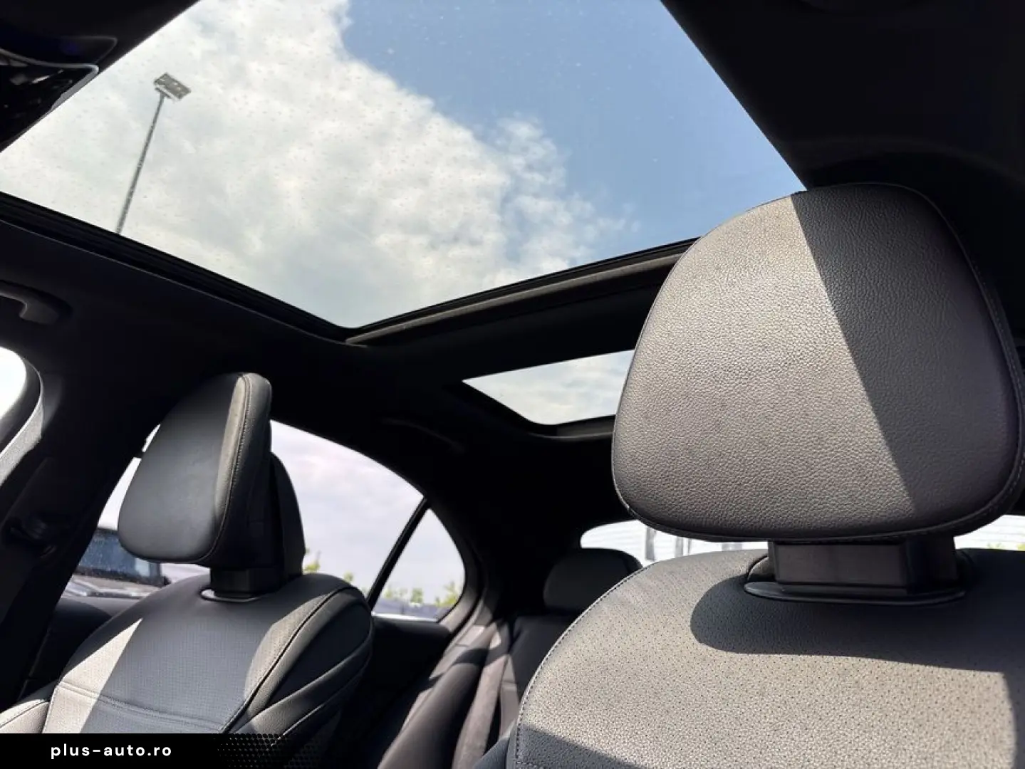 MERCEDES-BENZ C 300 4Matic AMG Sitzklima HuD Pano Dig.Light
