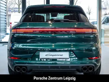 Porsche Cayenne E-Hybrid Black Edition