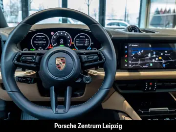 Porsche Cayenne E-Hybrid Black Edition