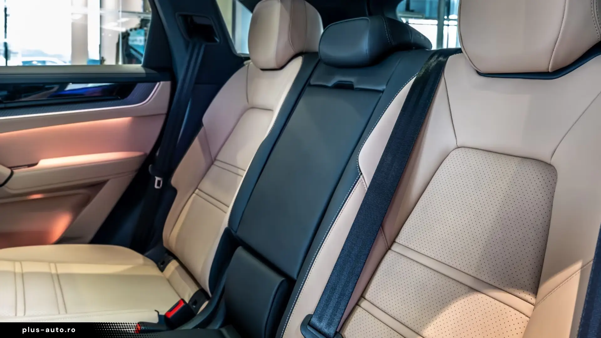 Porsche Cayenne E-Hybrid Black Edition