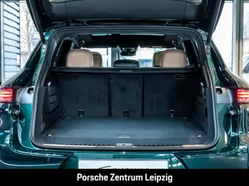 Porsche Cayenne E-Hybrid Black Edition