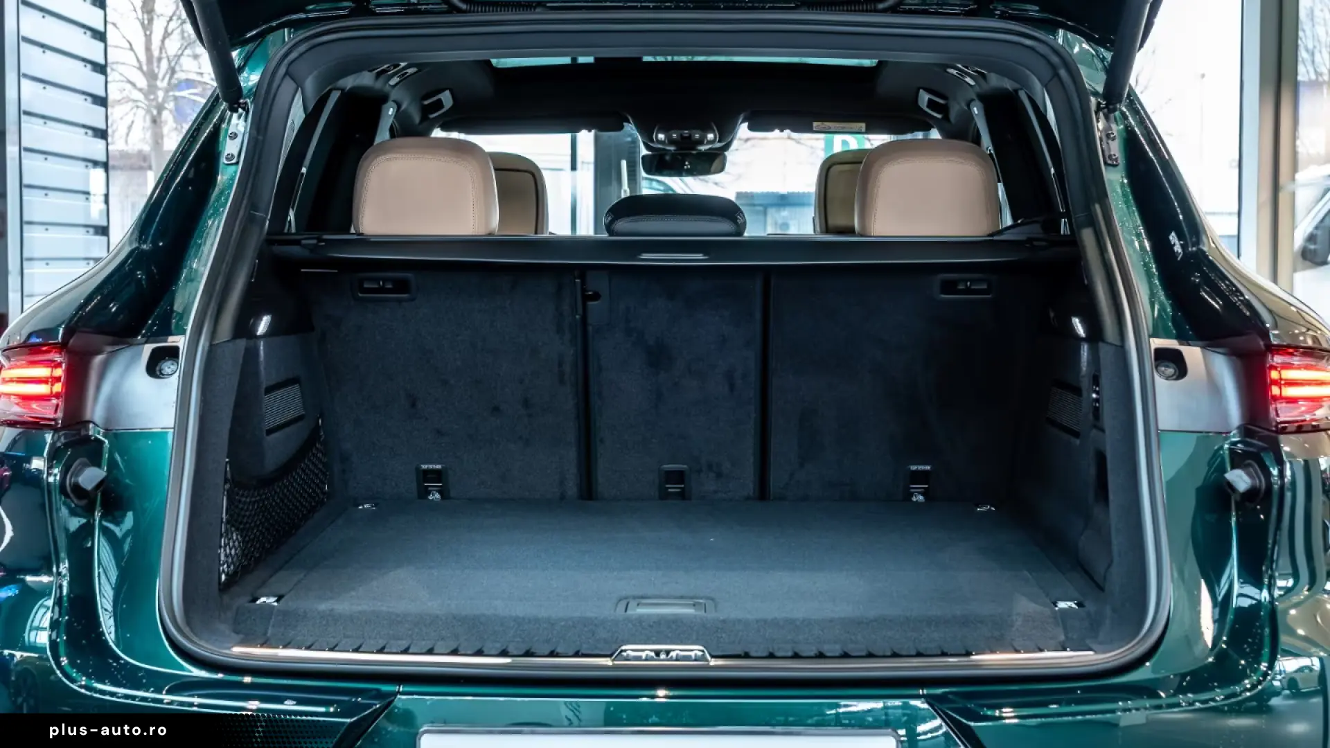 Porsche Cayenne E-Hybrid Black Edition