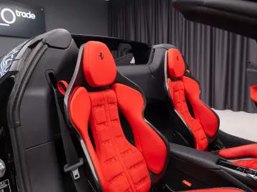 Ferrari 296 GTS