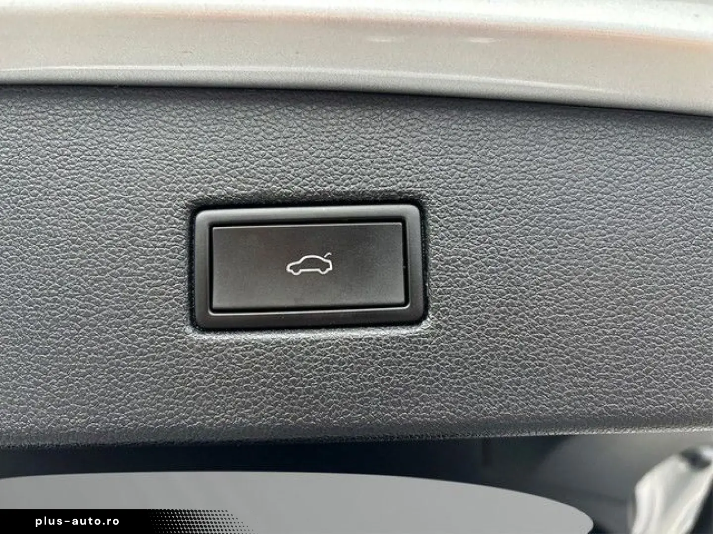VW Tiguan 2.0 TDI DSG 200 PS 4M  R-LINE PANO 360 AH