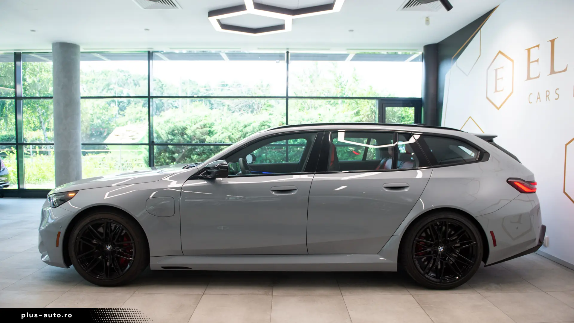 BMW M5 Touring (G99) 4.4 V8 M xDrive Steptronic