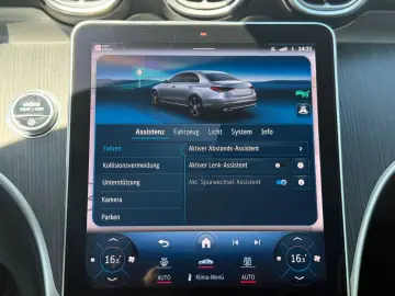 MERCEDES-BENZ C 300d 4M AMG MBEAM Pano 360 Massage D…
