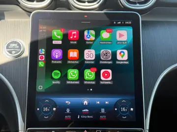 MERCEDES-BENZ C 300d 4M AMG MBEAM Pano 360 Massage D…