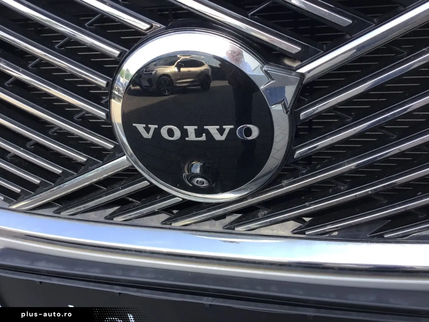 VOLVO XC90 T8 PlusBright Ventilation AirSusp B&W 360