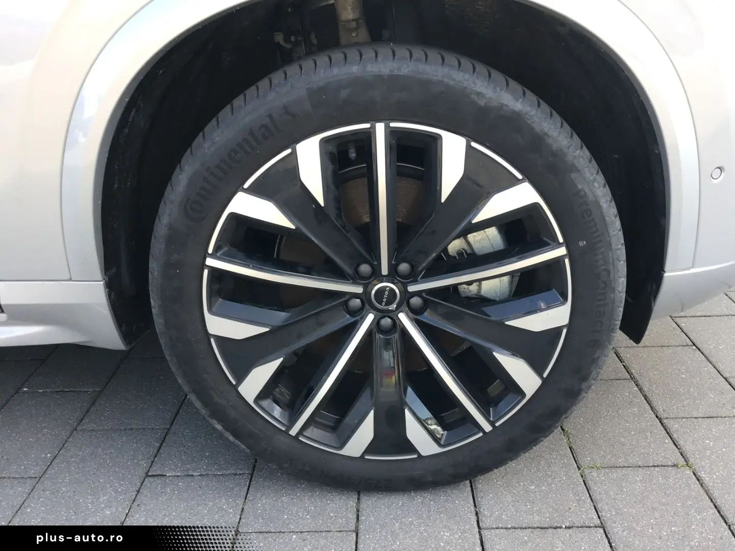 VOLVO XC90 T8 PlusBright Ventilation AirSusp B&W 360