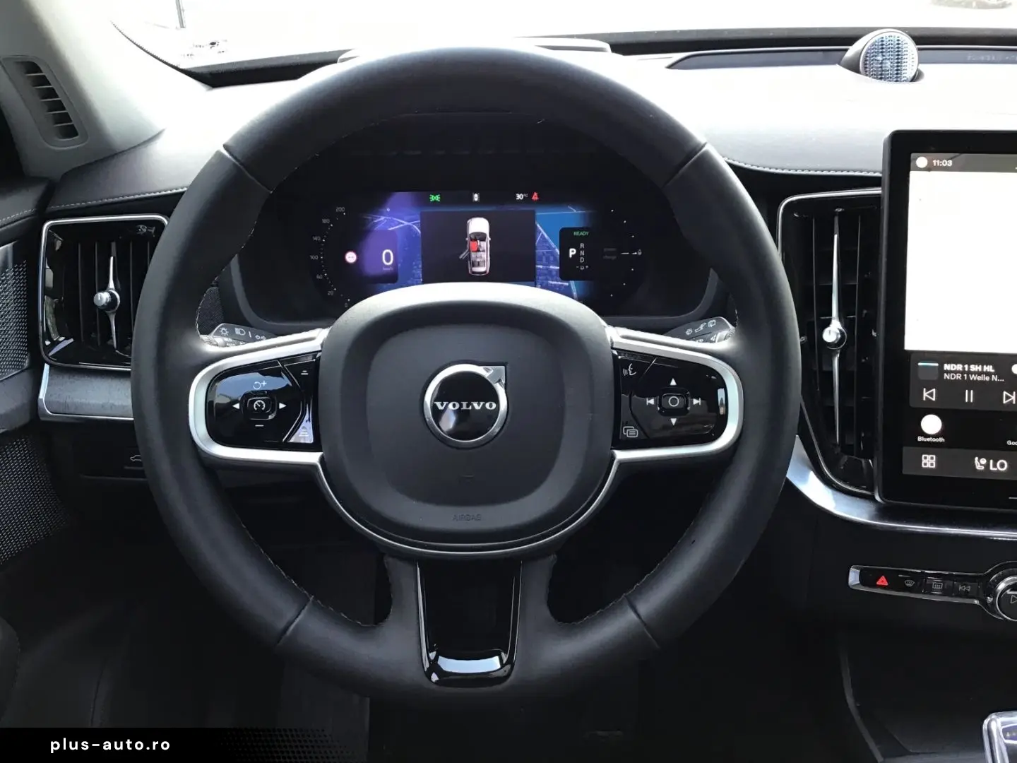 VOLVO XC90 T8 PlusBright Ventilation AirSusp B&W 360