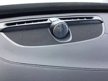 VOLVO XC90 T8 PlusBright Ventilation AirSusp B&W 360