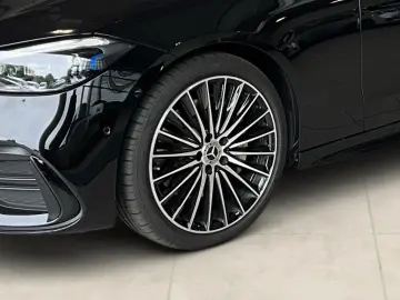 MERCEDES-BENZ C 300 d 4M AMG 360 ACC AHK AUT DynLich…