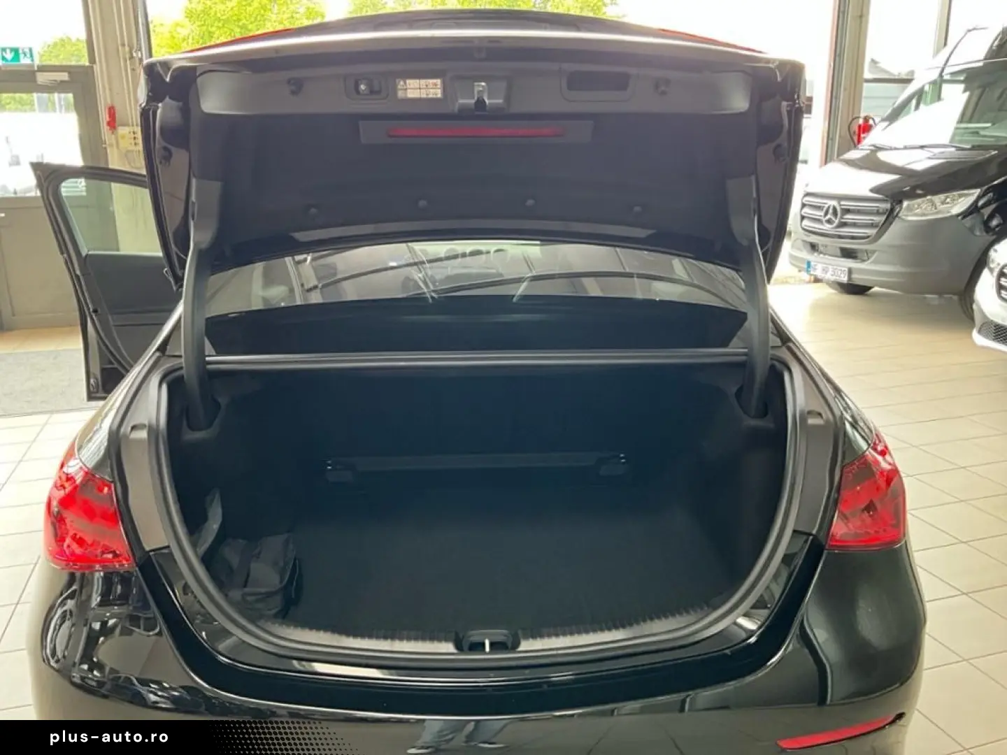 MERCEDES-BENZ C 300 d 4M AMG 360 ACC AHK AUT DynLich&hellip;