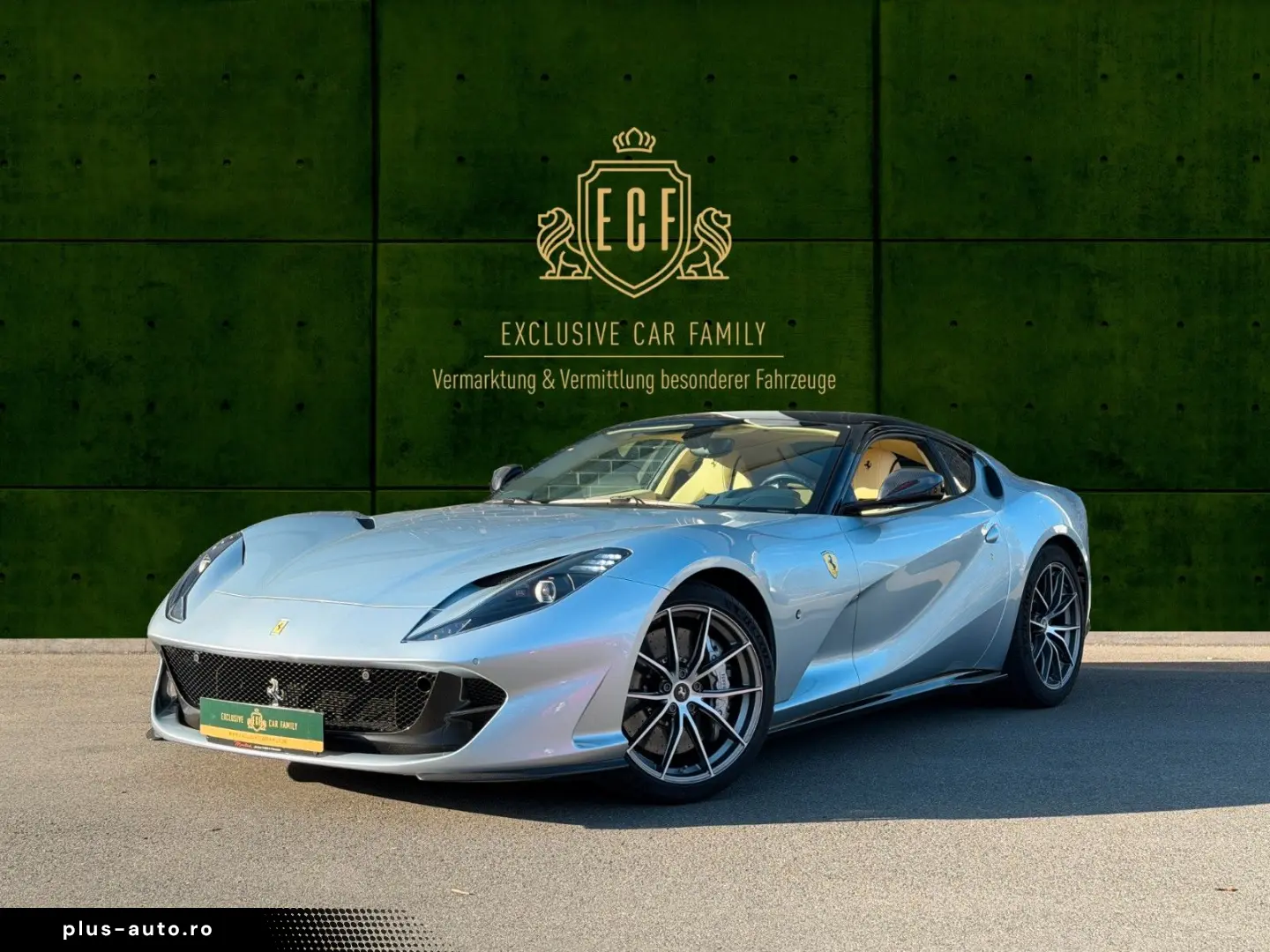 FERRARI 812 Superfast - LIFT- Carbon - Passager Display