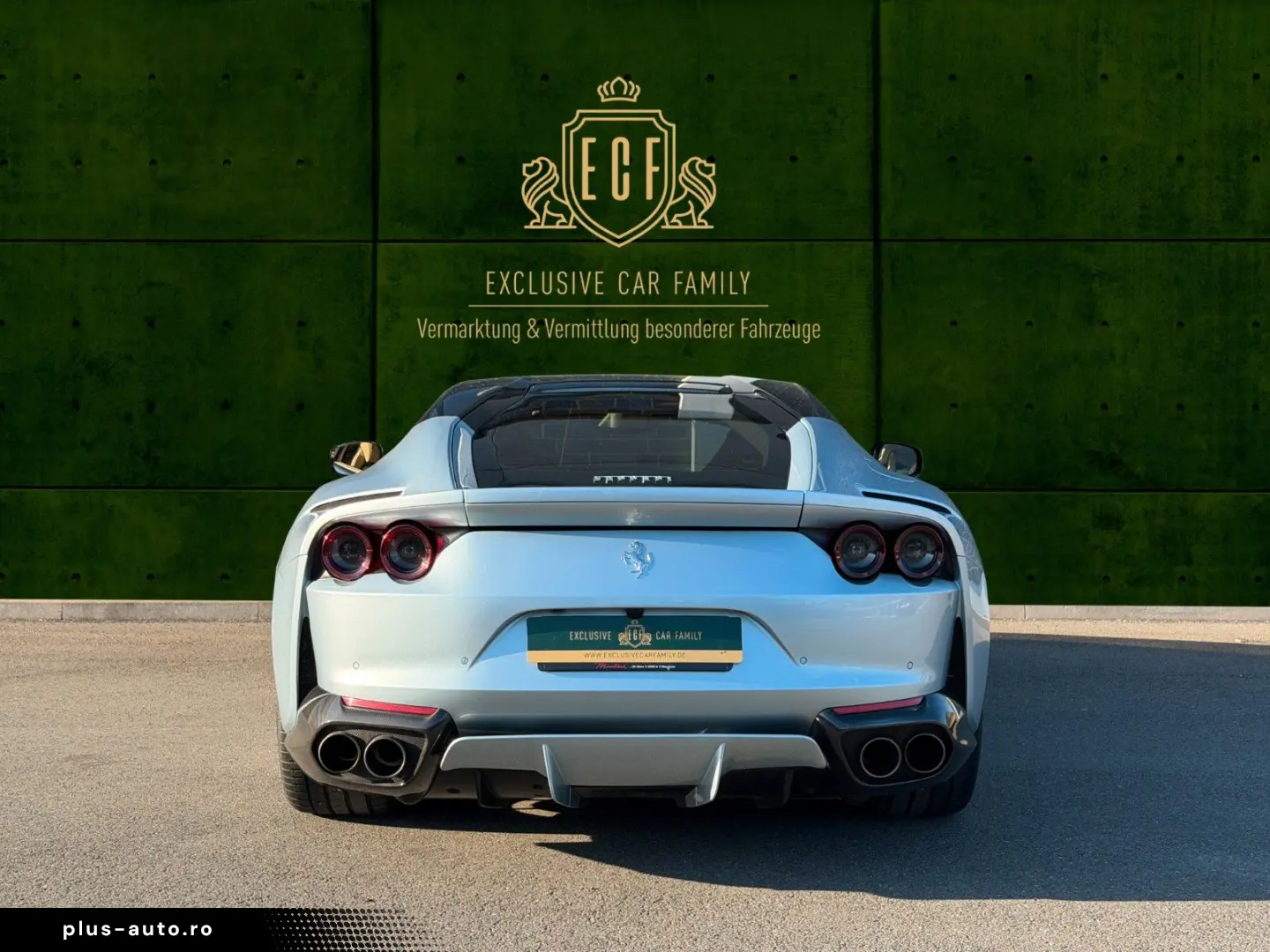 FERRARI 812 Superfast - LIFT- Carbon - Passager Display