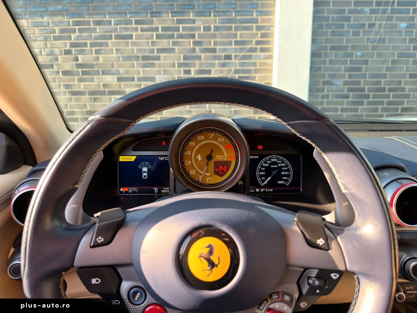 FERRARI 812 Superfast - LIFT- Carbon - Passager Display