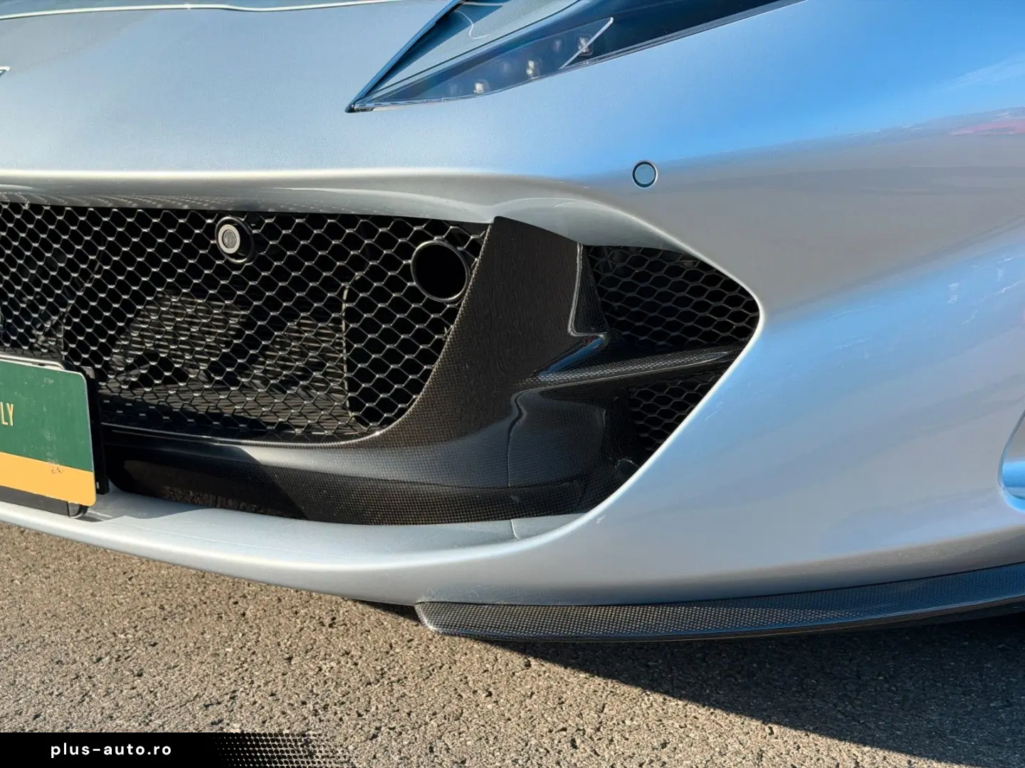 FERRARI 812 Superfast - LIFT- Carbon - Passager Display