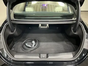 MERCEDES-BENZ CLA 250  EQ Premium Pano MultiBeam Massage