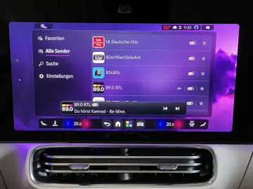 MERCEDES-BENZ CLA 250  EQ Premium Pano MultiBeam Massage