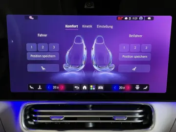 MERCEDES-BENZ CLA 250  EQ Premium Pano MultiBeam Massage