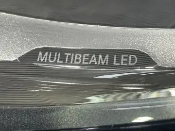 MERCEDES-BENZ CLA 250  EQ Premium Pano MultiBeam Massage