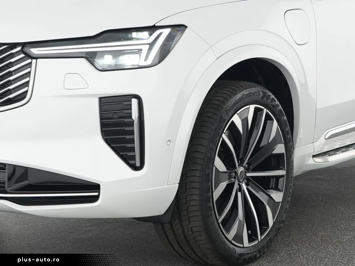 VOLVO XC90 T8 AWD UltraDark Massage Ventilation