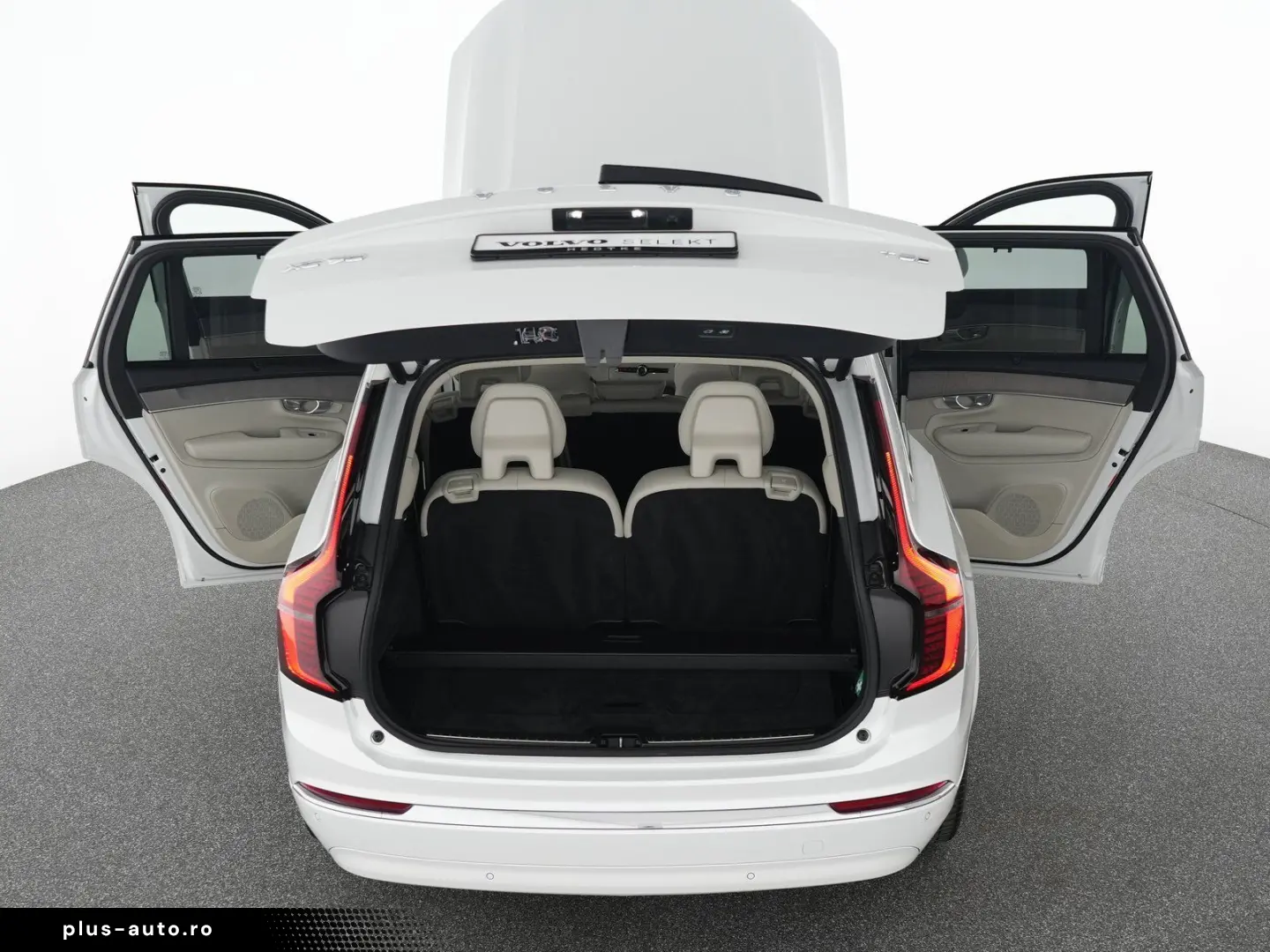 VOLVO XC90 T8 AWD UltraDark Massage Ventilation