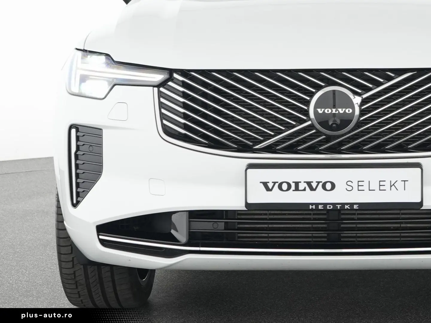 VOLVO XC90 T8 AWD UltraDark Massage Ventilation