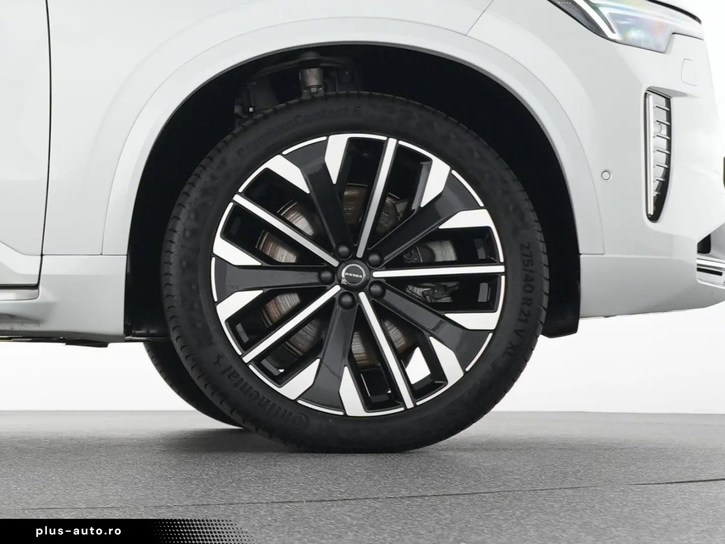 VOLVO XC90 T8 AWD UltraDark Massage Ventilation