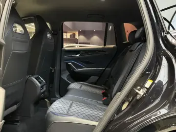 Volkswagen Tiguan 1.5 eTSI