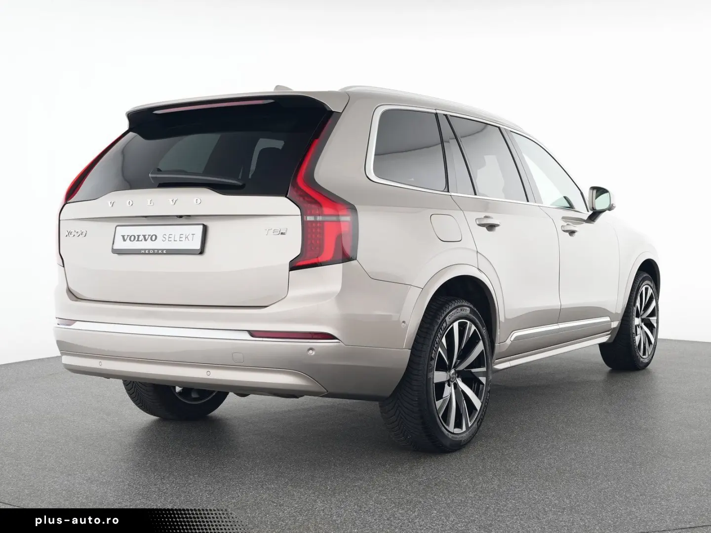 VOLVO XC90 T8 UltraBright Massage Ventilation B&W 360