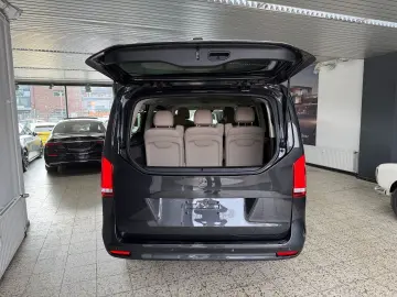 MERCEDES-BENZ V 300 d AMG Extralang