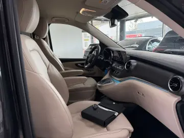 MERCEDES-BENZ V 300 d AMG Extralang