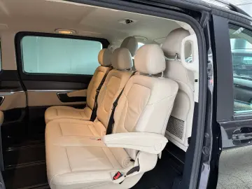 MERCEDES-BENZ V 300 d AMG Extralang