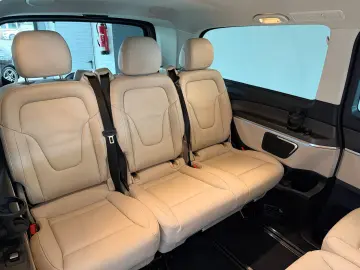 MERCEDES-BENZ V 300 d AMG Extralang