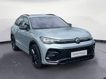 VW Tiguan R-Line 2.0 TDI 4M DSG PANO H&K STHZ 360
